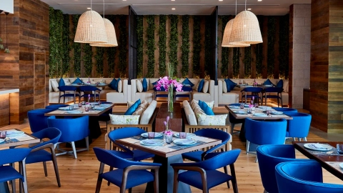 Desktop banner element 1