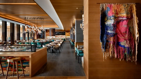 Desktop banner element 1